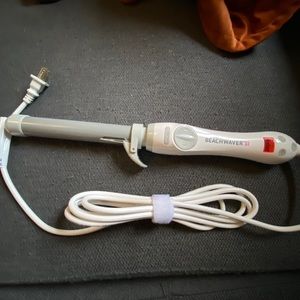 Beachwaver S1 curling iron